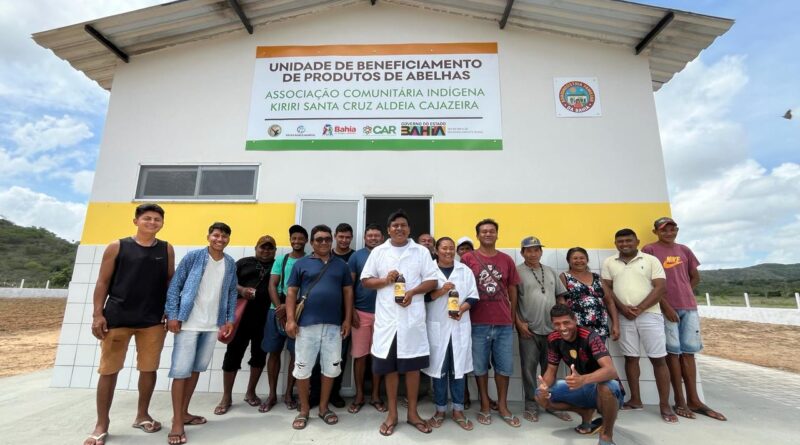 Indígenas Kiriri de Banzaê recebem nova Unidade de Beneficiamento de Produtos de Abelhas