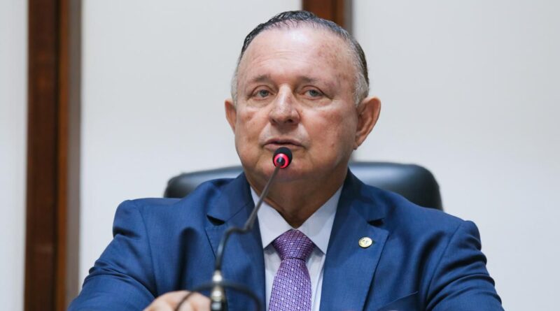 Adolfo Menezes convoca deputadas e deputados a doar para o Rio Grande do Sul