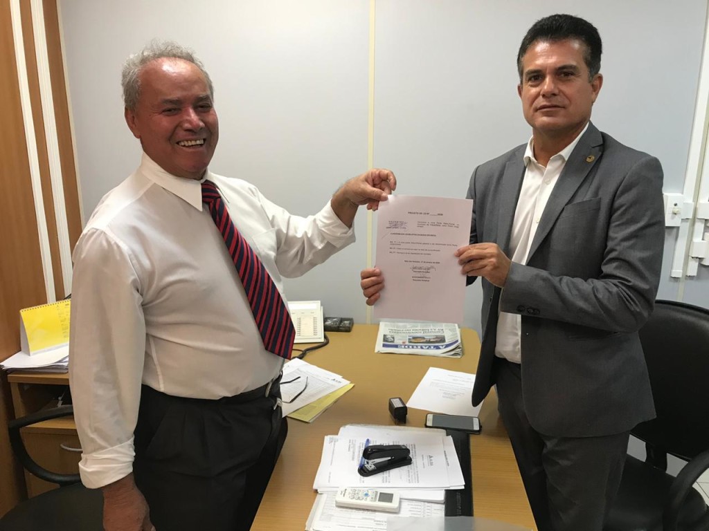 Após enquete proposta por Eduardo Salles, governador sugere nome da nova ponte do Pontal