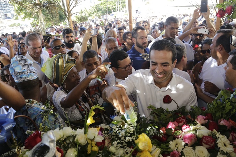 Bruno Reis exalta manifestações populares em festa de Yemanjá