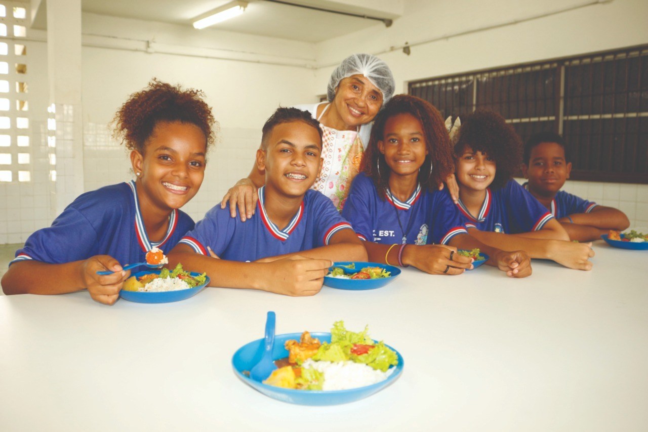 Vale-alimentação estudantil pode ser retirado em qualquer dia da semana