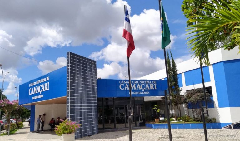 Camaçari: Câmara votará projeto de lei que prevê corte no salário de vereadores e servidores comissionados