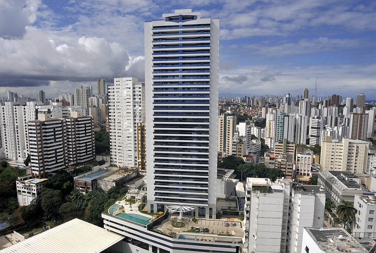 Mansão Bahiano Tênis entrega chaves e se torna o 1° residencial do Nordeste com selo Aqua-HQE