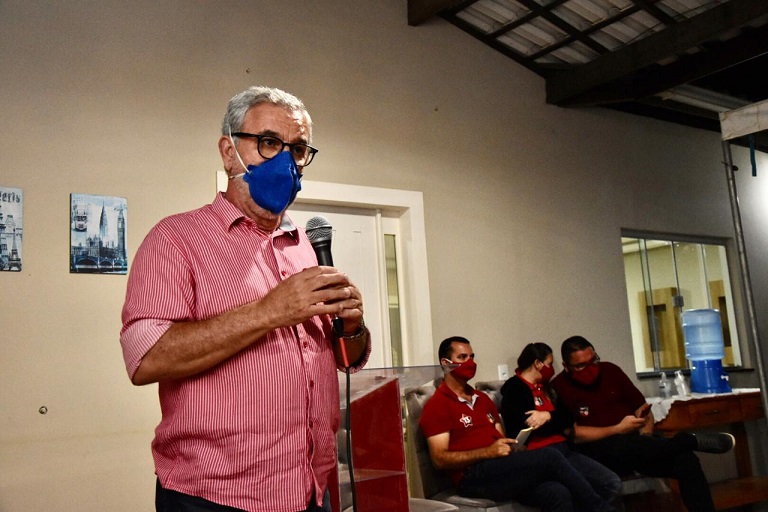 Deputado exalta experiência do PT em Planalto governado por Cloves