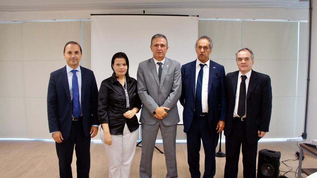 Embaixador argentino Daniel Scioli se impressiona com potencial agroexportador da Bahia