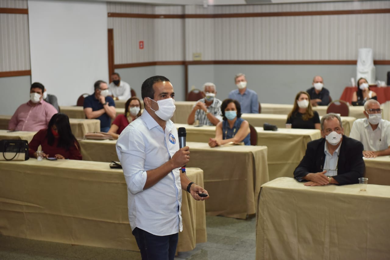 “Vamos seguir promovendo Salvador no Brasil e no mundo”, diz Bruno Reis a representantes do setor de turismo
