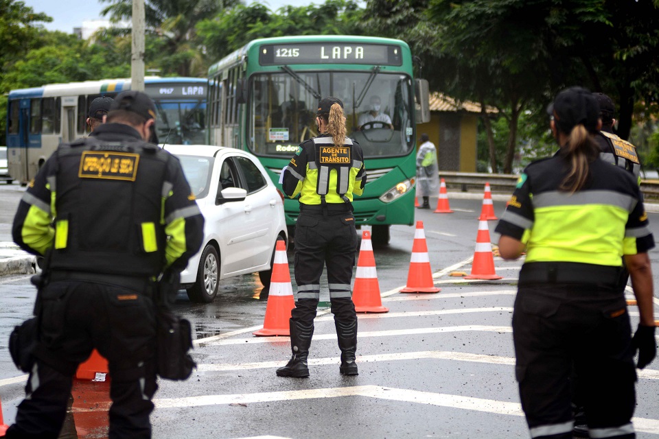 Descuidos podem gerar multas de trânsito e perda de pontos