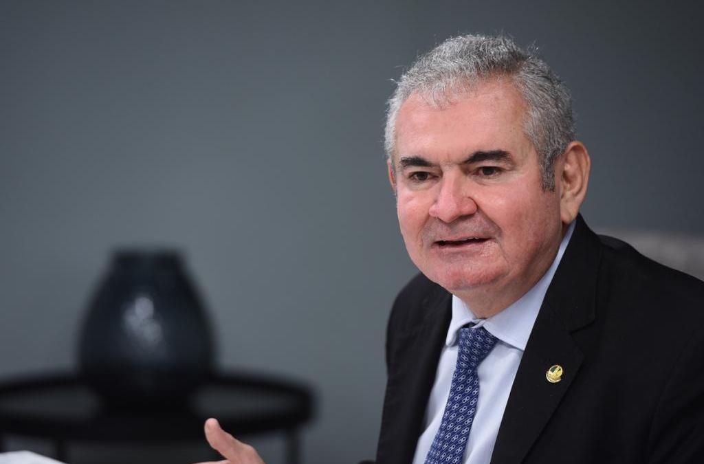 Senador Angelo Coronel denuncia divulgacão de Fake News no dia da eleição