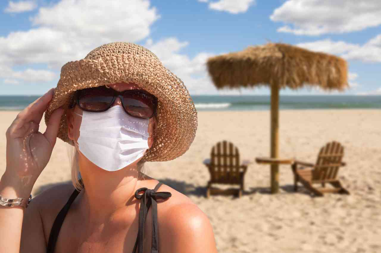 Verão em plena pandemia inspira cuidados para evitar contágio nas férias