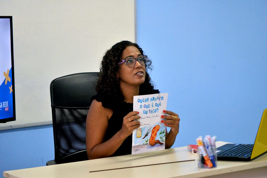 Prefeitura de Salvador inicia gravação de aulas remotas para alunos da rede municipal