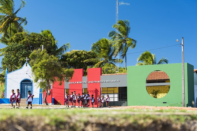 Aulas da rede municipal iniciam na próxima segunda (15) de forma remota