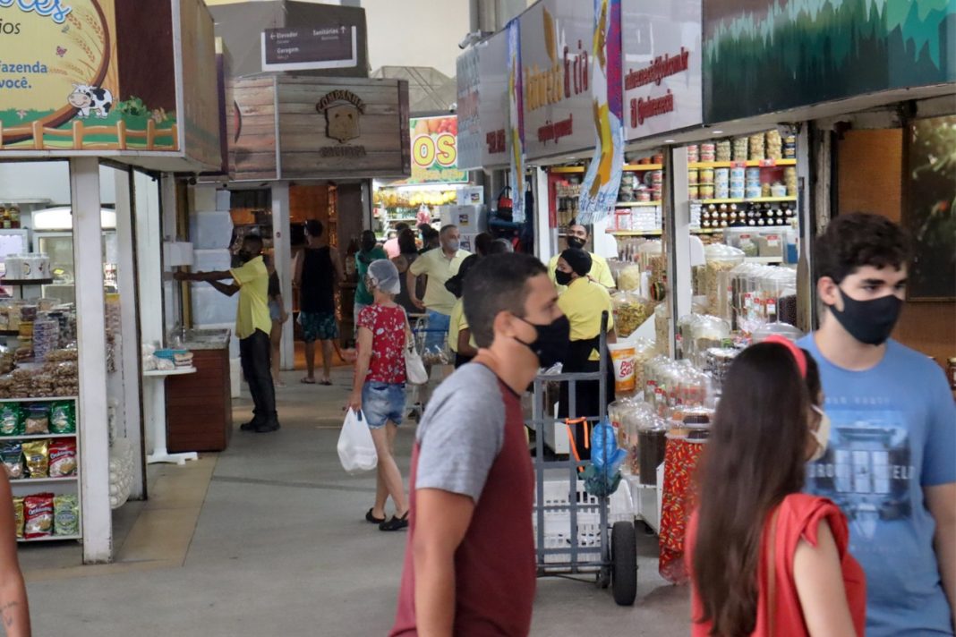 Mesmo com a pandemia, fluxo de consumidores cresce no Mercado do Rio Vermelho