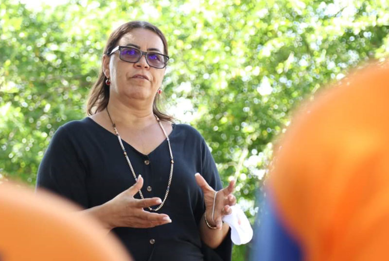 “Trabalham todos os dias tentando salvar vidas”, diz SindilimpBA sobre caso de gari que resgatou recém-nascida do lixo em Eunápolis
