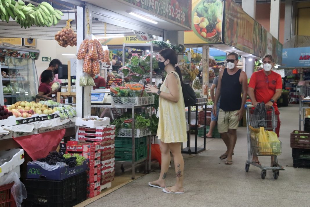 Decreto estadual altera funcionamento no Ceasa e mercados do Estado até segunda (8)