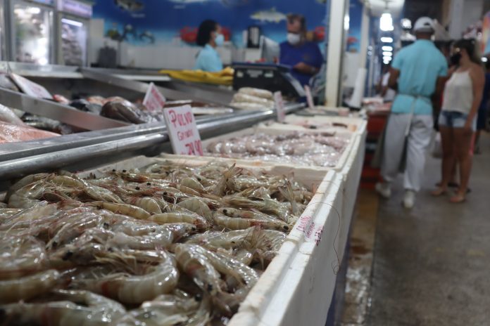 Sexta-feira Santa: Mercados de Paripe e 7 Portas funcionam até meio-dia