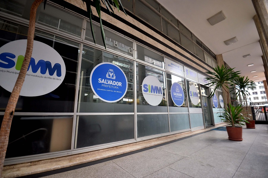 Simm completa 16 anos com novas estratégias para aumentar empregabilidade