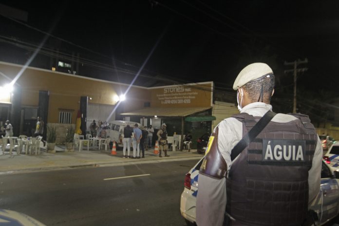 Governo prorroga decreto que proíbe eventos; aulas remotas começam segunda-feira