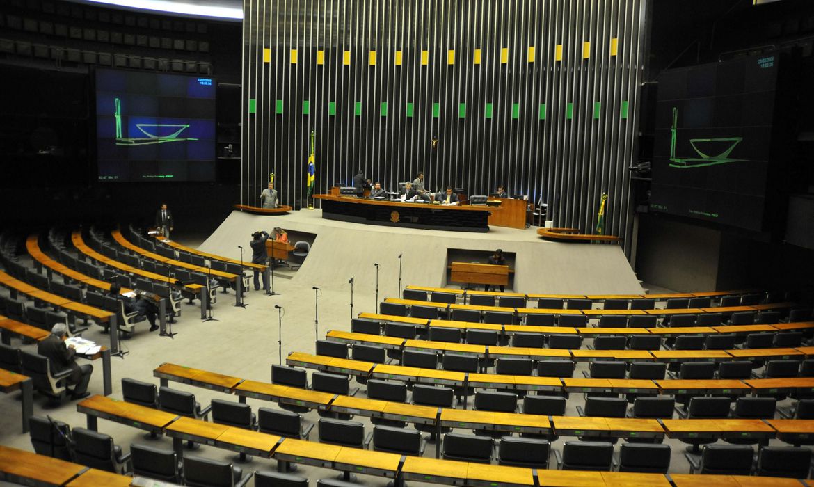 Covid-19: Comissão de Ciência e Tecnologia realiza primeira sessão para discutir ações durante a pandemia no Brasil em 2021