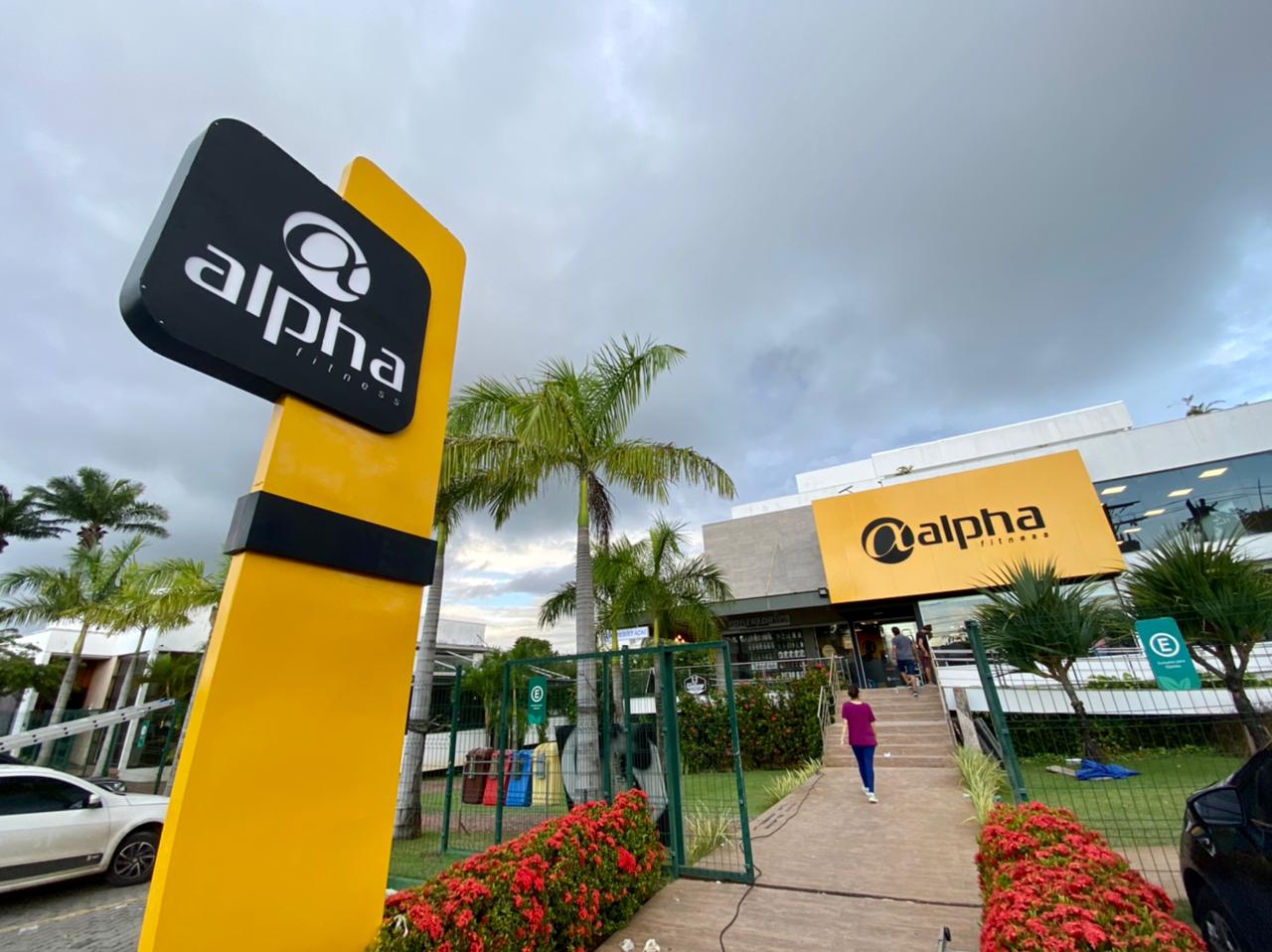 Rede Alpha Fitness inaugura nova unidade em Lauro de Freitas
