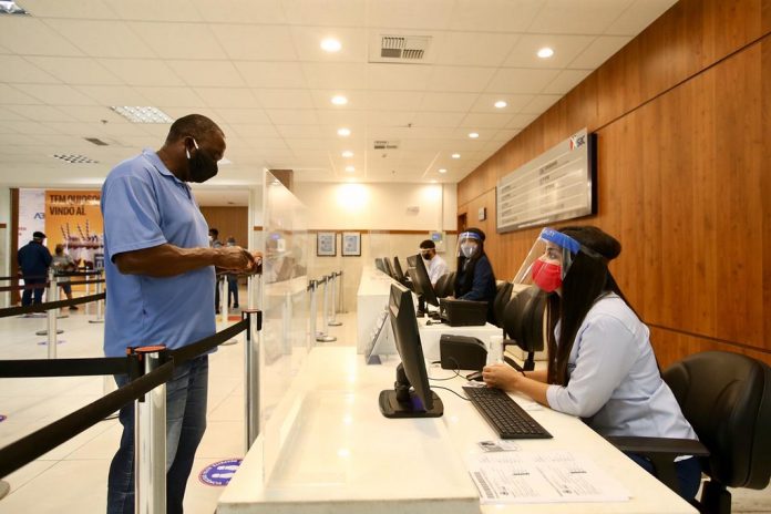 Postos SAC de shoppings ampliam horário de atendimento a partir de quinta-feira