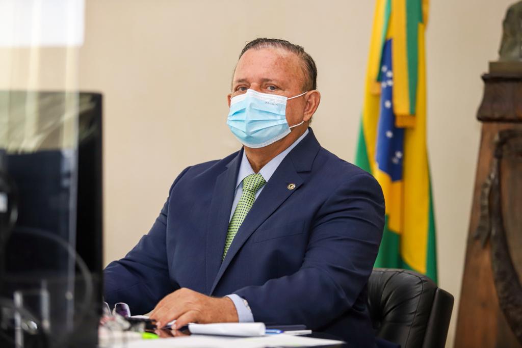 Em sessão legislativa virtual, Adolfo Menezes manifesta solidariedade à prefeita de Cachoeira