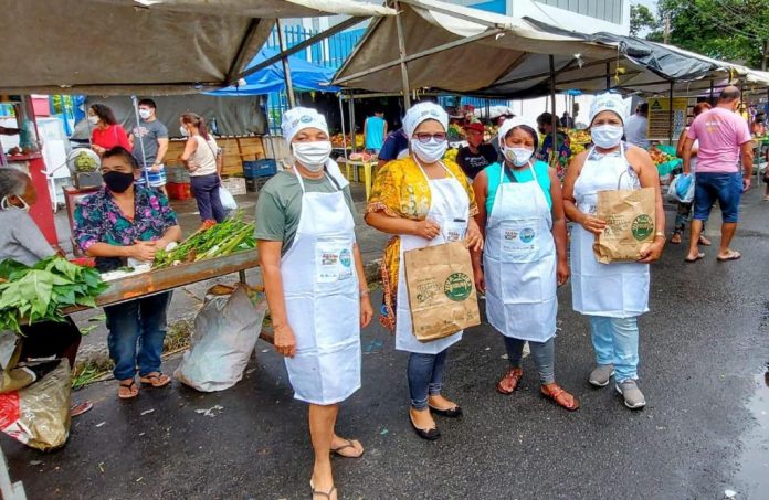 Feirantes de Itabuna recebem kits do programa Feira Segura – Viva a Feira