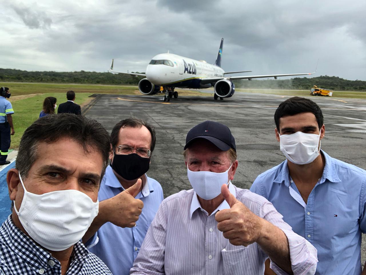 Vice-governador participa do voo inaugural do Aeroporto de Una