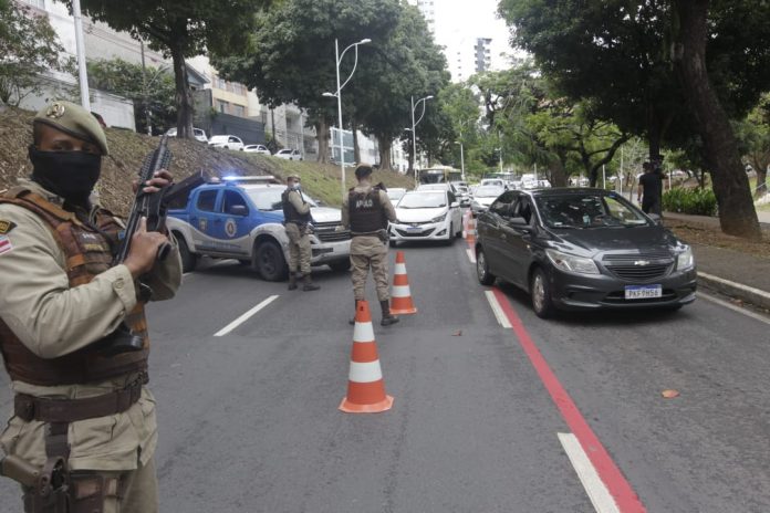 Blitz Protege Salvador inaugura modelo de operação com monitoramento em tempo real de furtos e roubos de veículos