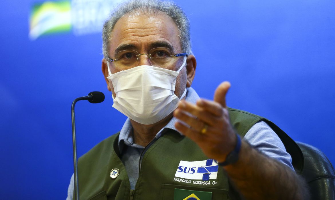 Ministro convoca brasileiros a tomar segunda dose da vacina