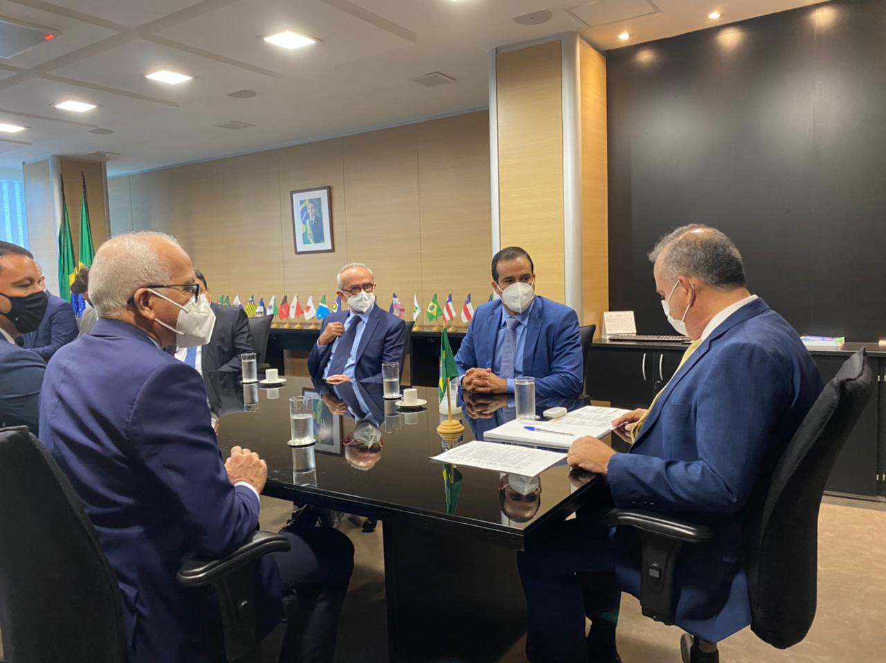 Bruno Reis vai a Brasília defender recursos para transporte público