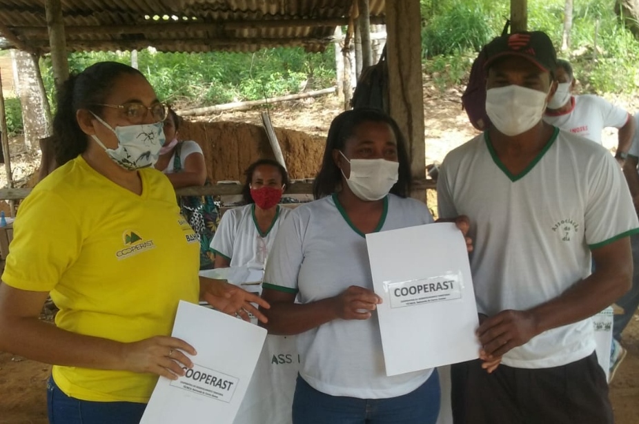 Cooperativa promove atividades para agricultores familiares de Una