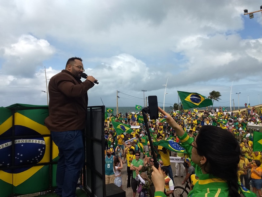Liderança do PTB e de movimento conservador chama brasileiro às ruas