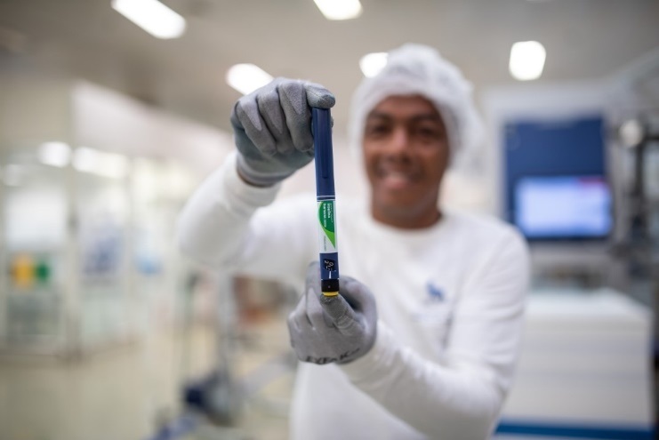 Caminhão da campanha “Caneta da Saúde” chega a Lauro de Freitas para orientar população sobre tratamento de diabetes gratuito no SUS
