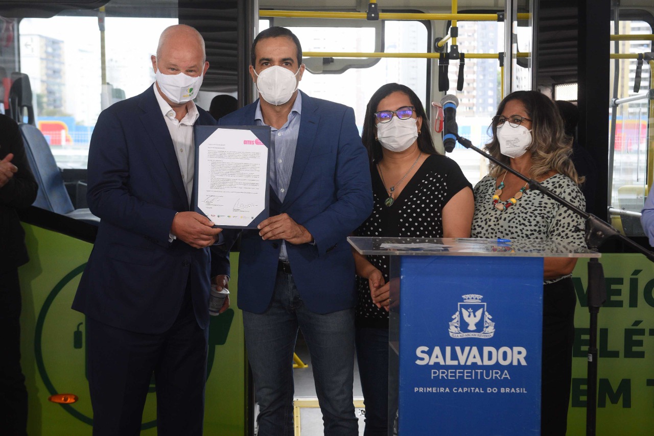 Salvador reforça compromisso para resiliência e emissão zero de carbono