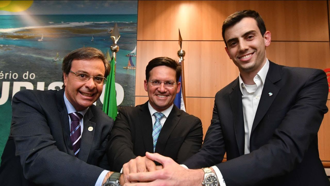 João Roma comemora retorno retorno de voos da Azul para Paulo Afonso: “Fundamental para o desenvolvimento da Bahia”