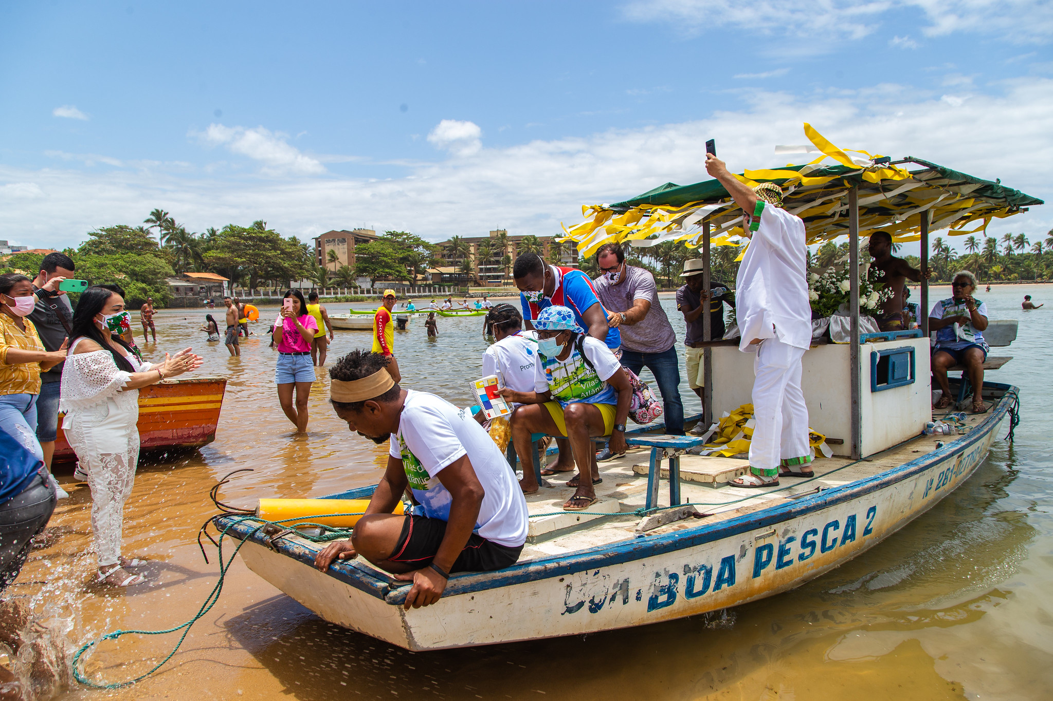 Fé e devoção marcaram festa em homenagem a São Francisco de Assis, neste domingo em Lauro de Freitas