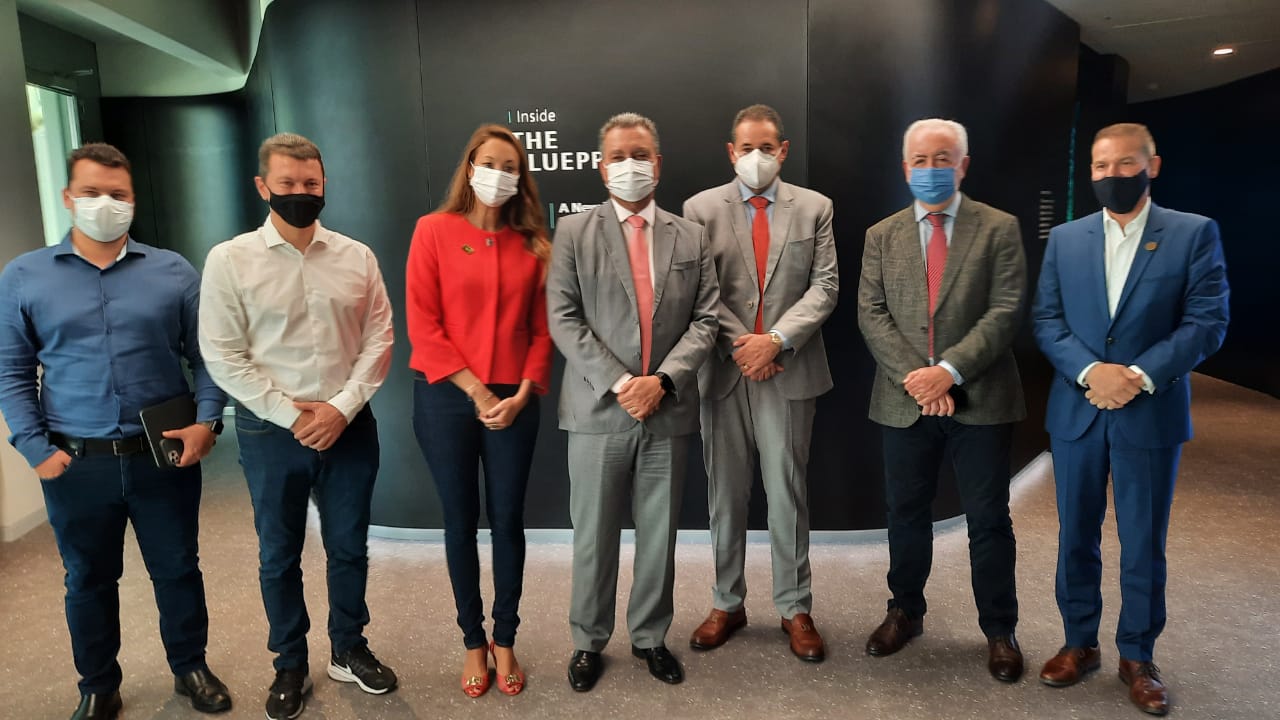 Em Dubai,  governador Rui Costa conhece soluções para cidades inteligentes
