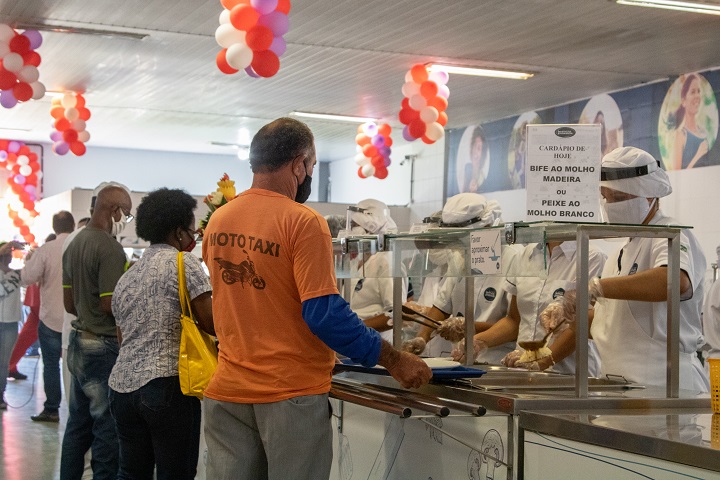 Dia Mundial da Alimentação: programa de segurança alimentar da Prefeitura beneficia a população de Lauro de Freitas