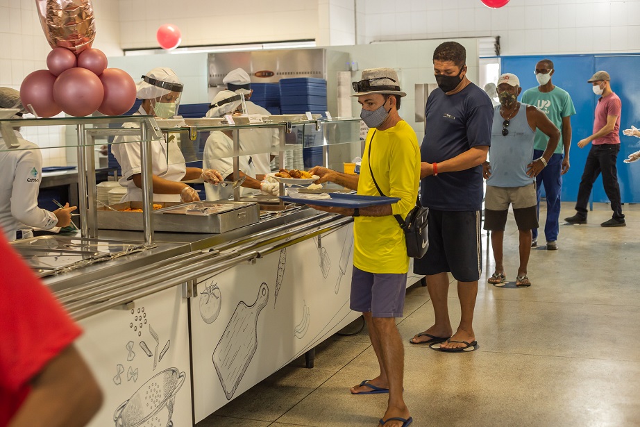 Política de Segurança Alimentar de Lauro de Freitas garante refeição saudável durante todo o ano para milhares de pessoas