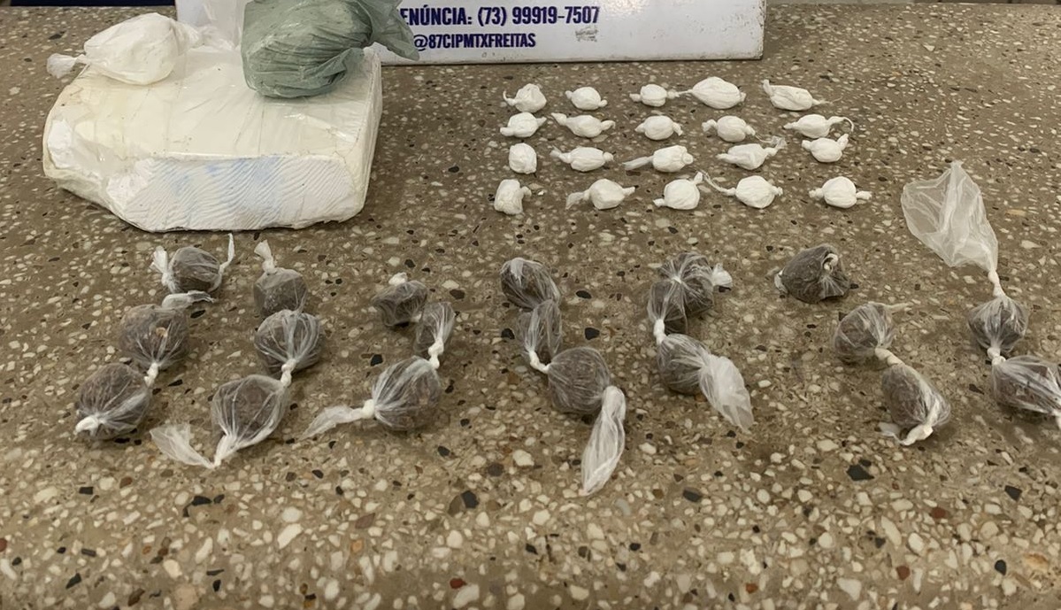 Adolescente de 13 anos é apreendido com pasta base de cocaína