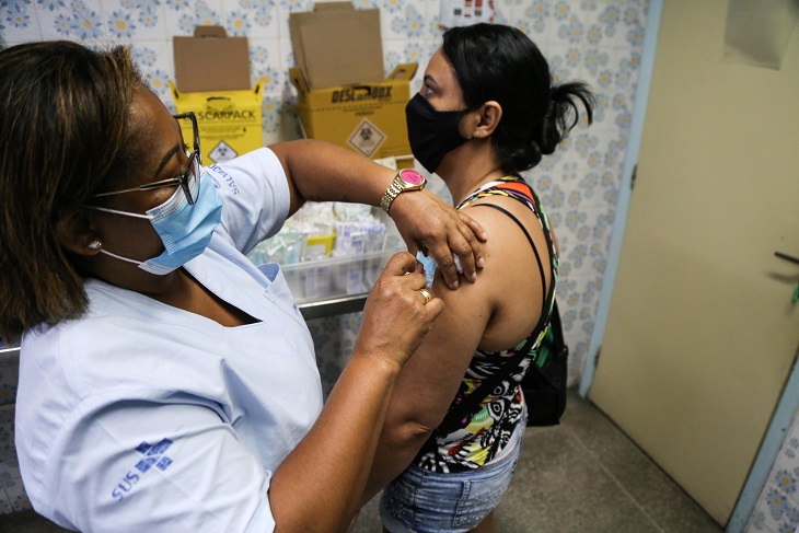 Vacinação contra Influenza prossegue em Salvador nesta quarta (26)