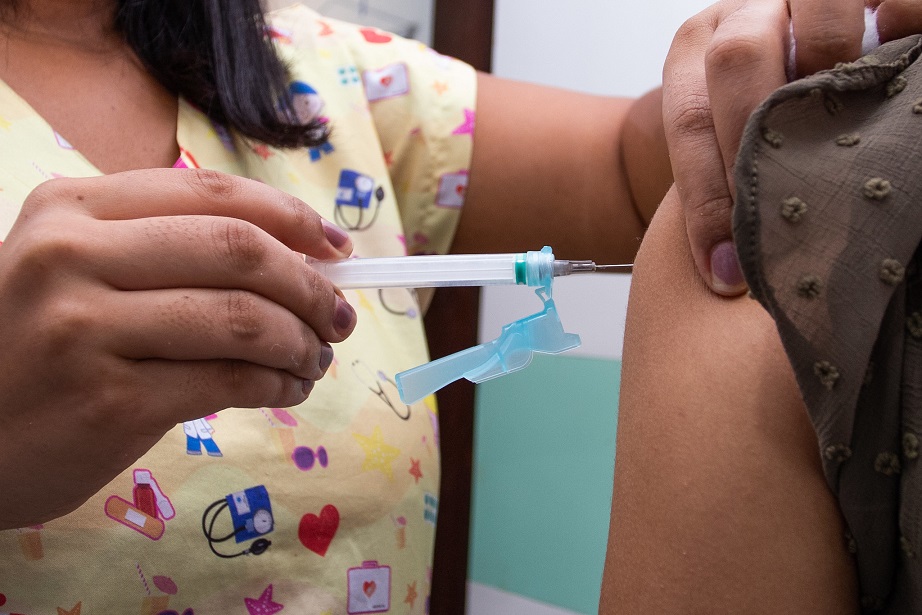 Neste domingo (16), Lauro de Freitas inicia vacinação infantil para crianças cadastradas