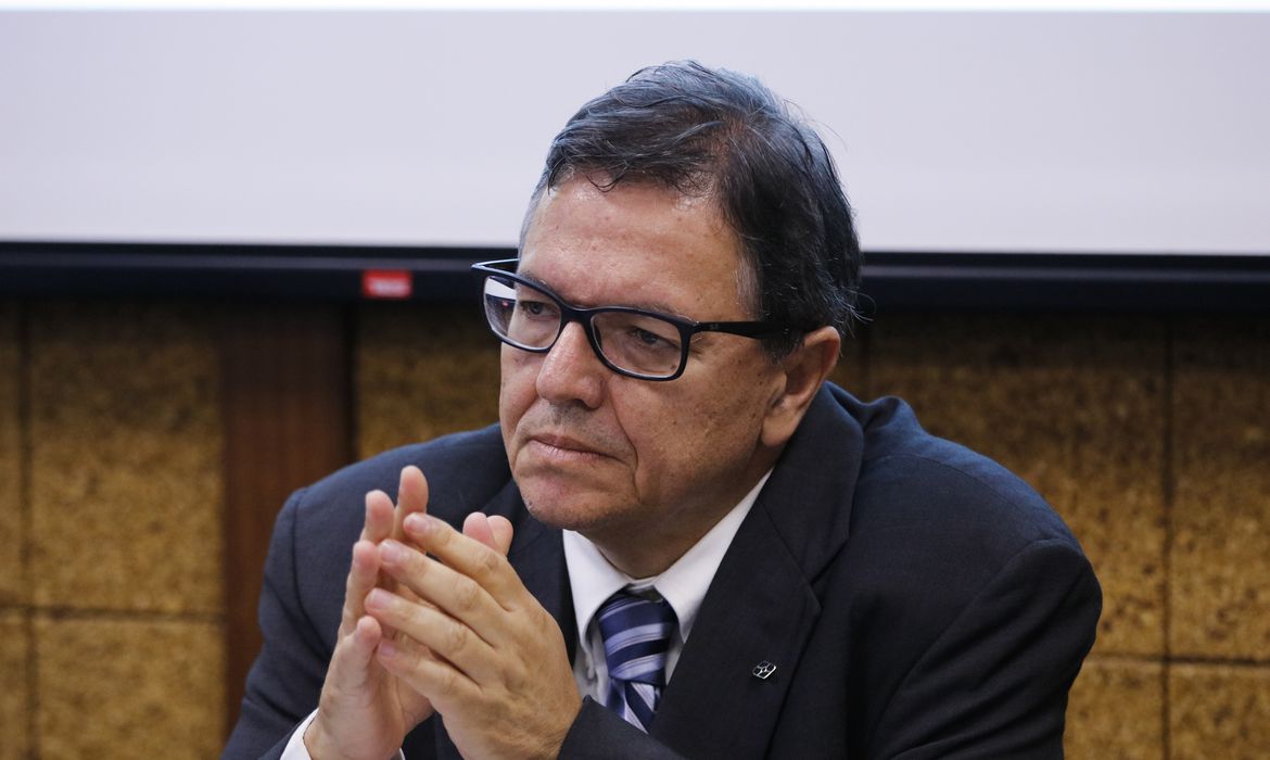 Presidente do IBGE divulga informações sobre Censo 2022