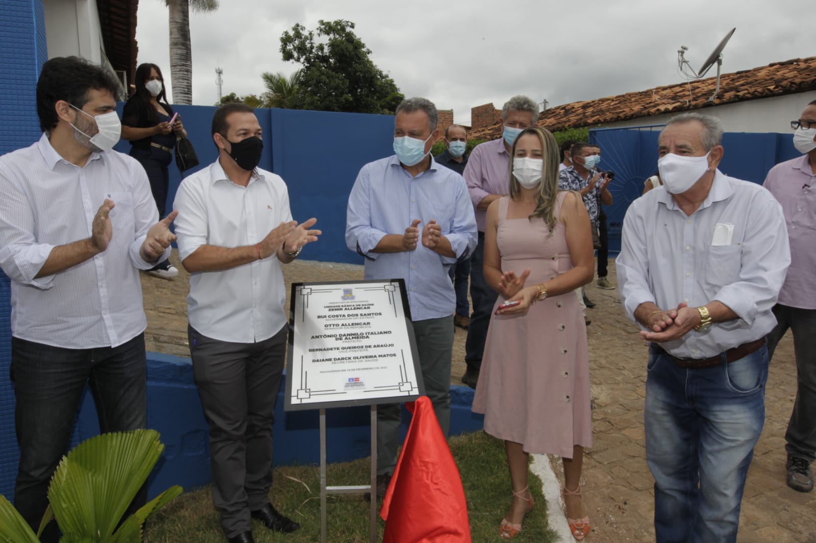 Rui inaugura e anuncia série de obras e ações em Nova Itarana