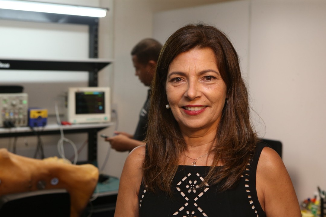 Médica Adélia Pinheiro assume Secretaria da Saúde do Estado