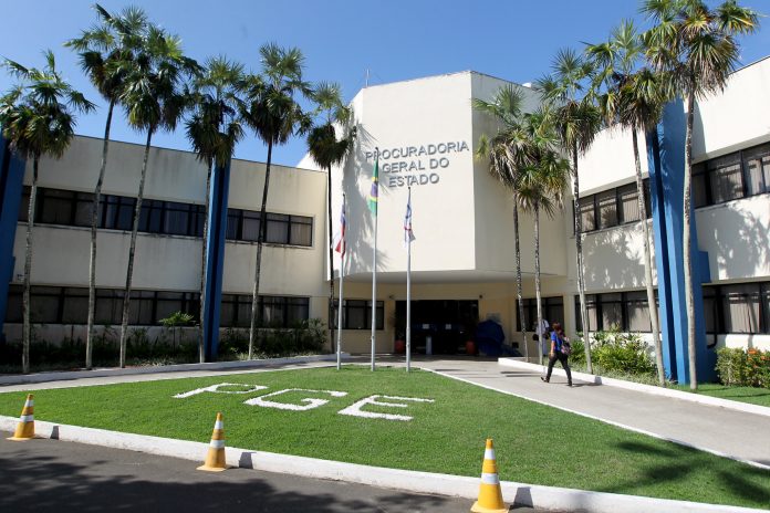 Governo da Bahia obtém segunda vitória e empresa devolve dinheiro de respiradores