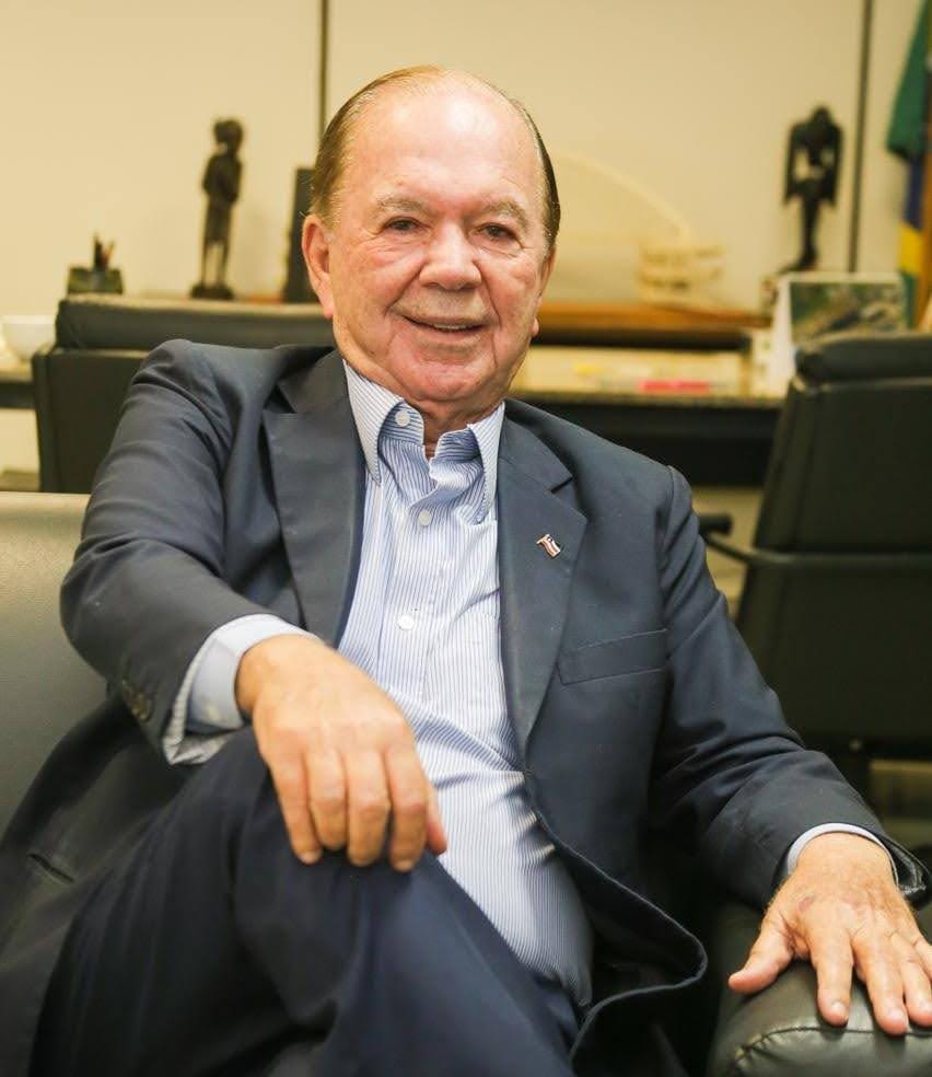 Vice-governador João Leão comemora 76 anos neste domingo