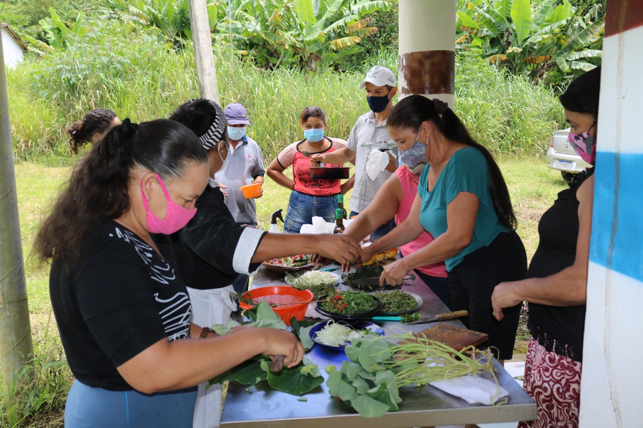 Agricultores familiares do Sudoeste Baiano melhoram hábitos alimentares com alimentos da biodiversidade local