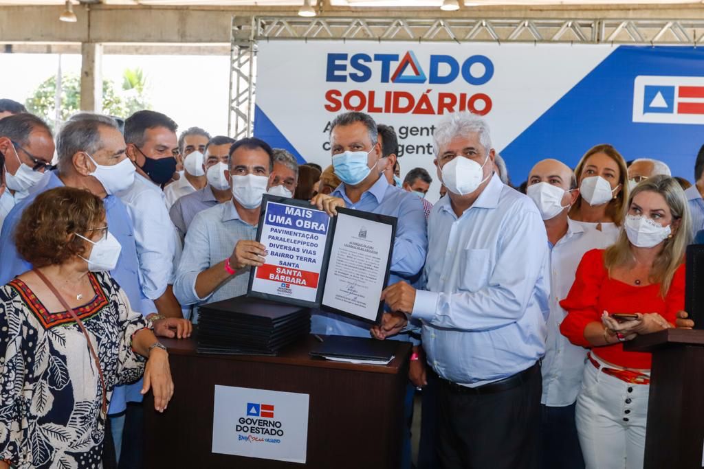 Presidente em exercício da ALBA, participa, ao lado de Rui Costa, de evento no Parque de Exposições
