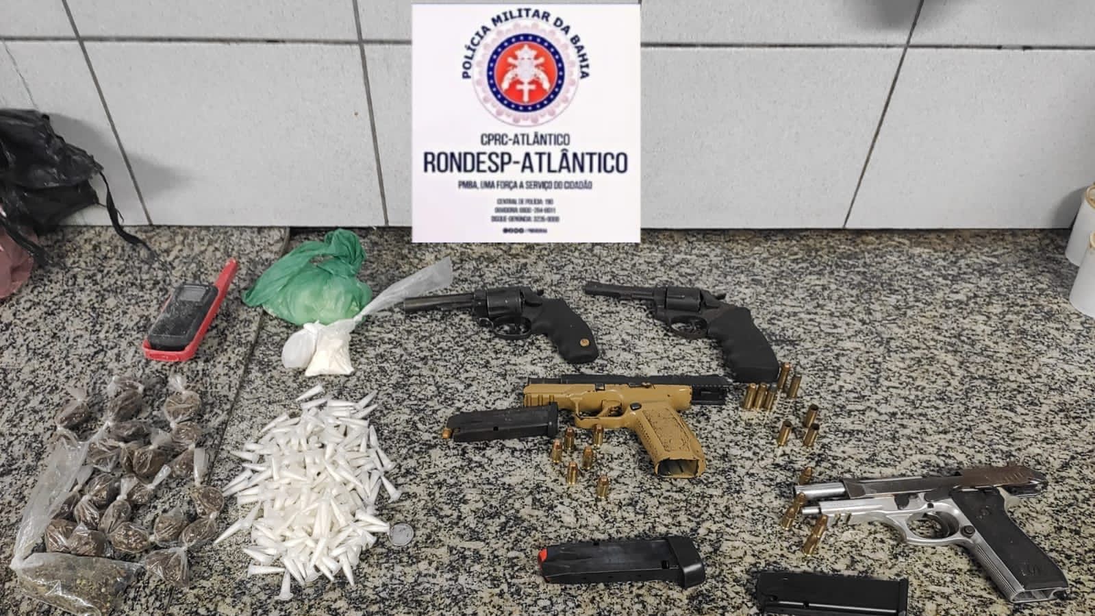 Rondesp Atlântico retira quatro armas e munições das ruas  de Salvador